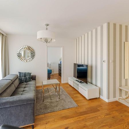 Apart111 Apartament Rodzinny 3 Pokoje - 2 Sypialnie- Sauna, Silownia Kolobrzeg Bagian luar foto