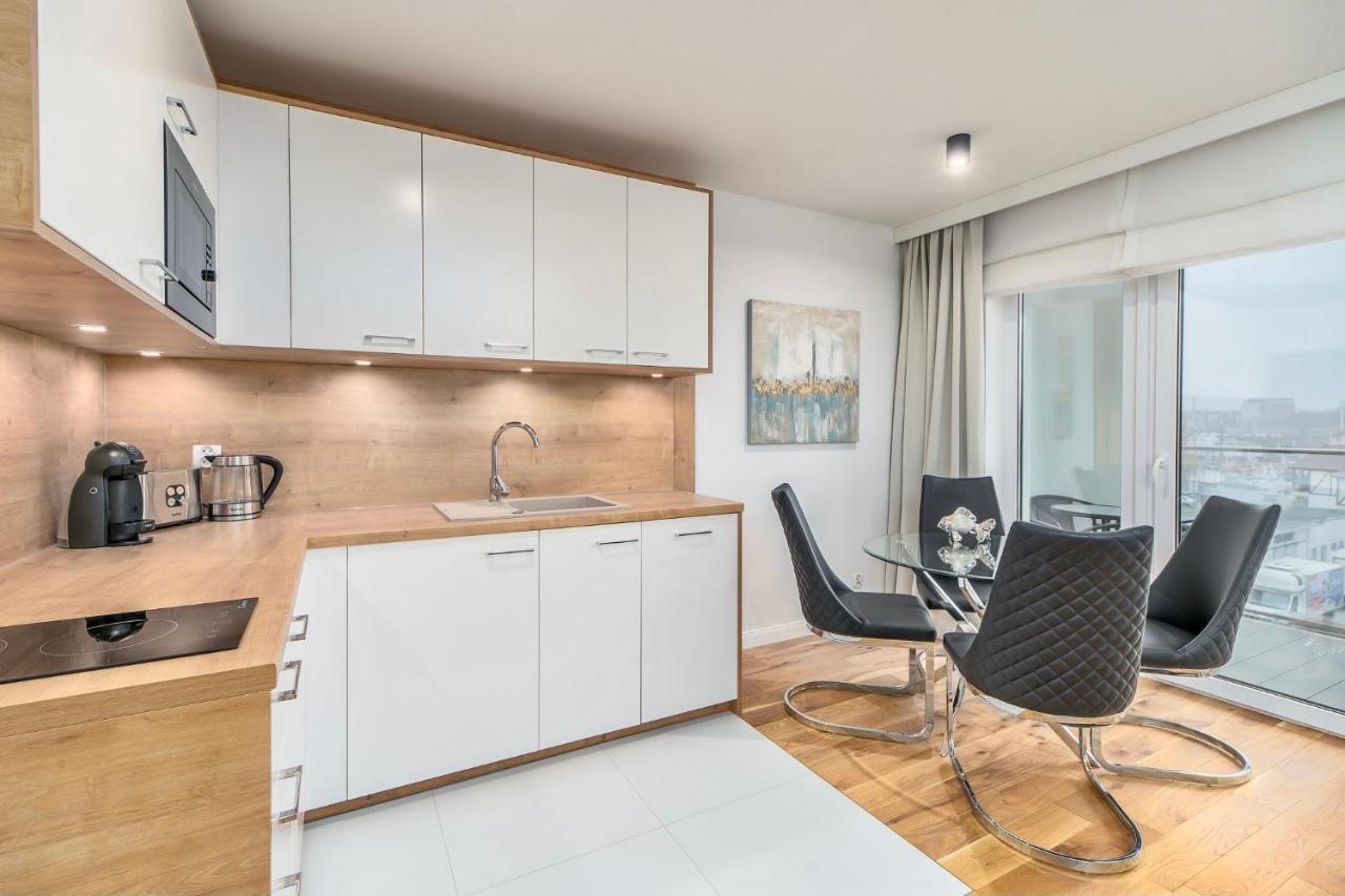 Apart111 Apartament Rodzinny 3 Pokoje - 2 Sypialnie- Sauna, Silownia Kolobrzeg Bagian luar foto