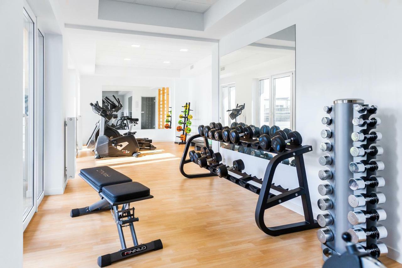 Apart111 Apartament Rodzinny 3 Pokoje - 2 Sypialnie- Sauna, Silownia Kolobrzeg Bagian luar foto